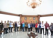 Gubernur Bobby Nasution Bertemu Serikat Buruh, Bahas Lanjutan Kenaikan Upah dan Rumah Subsidi