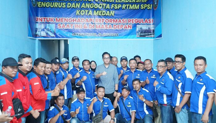 Rico Waas Temui Serikat Pekerja, Janji Buruh Medan Nggak Akan Di-ghosting Pemerintah