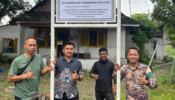 PN Medan Eksekusi Aset milik KAI yang Dikuasai Pihak Lain di Jalan Perintis Kemerdekaan