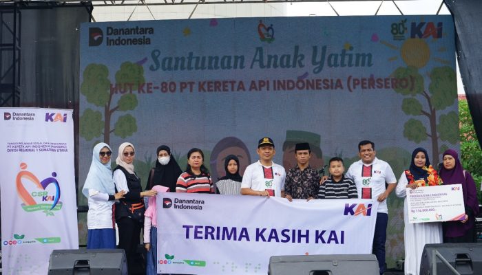 Rayakan HUT ke-80, KAI Sumut Serahkan 8 Ton Beras ke Panti Asuhan di Medan