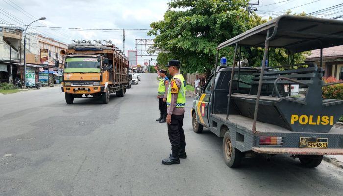 ‎Polsek Rambutan Tebing Tinggi Gelar Patroli Rutin, Antisipasi Gangguan Kamtibmas  ‎