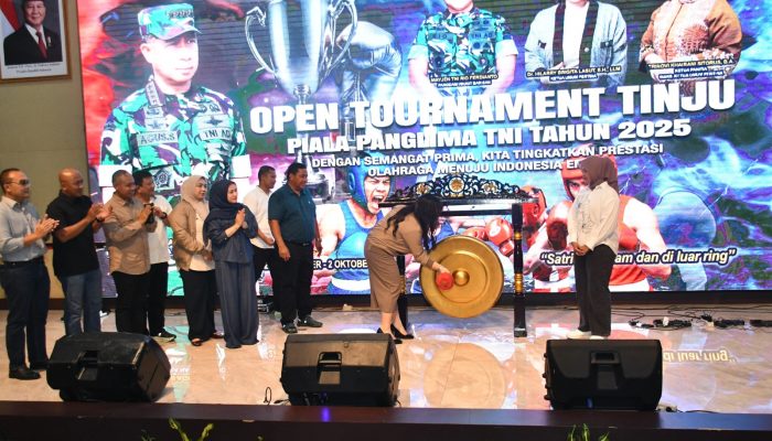 Kasdam I/BB Buka Open Tournament Tinju Piala Panglima TNI ke-80