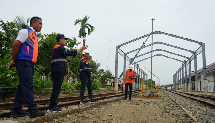 Tingkatkan Pelayanan, KAI Divre I Sumut Tata dan Perluas Stasiun Lima Puluh