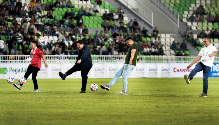 Gubernur Bobby Nasution dan Ketua PSSI Erick Thohir Tendang Bola Buka ‘Pegadaian Championship’