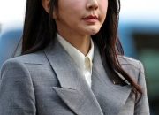 ‎Praktik ilegal Mantan Ibu Negara Korea Selatan Kim Keon Hee Ditangkap, Gejolak Politik Makin Memanas  ‎