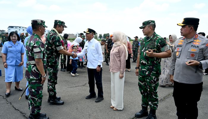 KASAU Datang ke Medan, Wagub Surya Sambut dengan Ulos dan Tarian