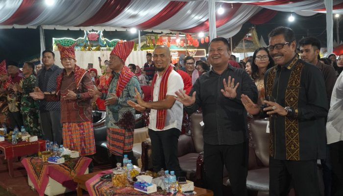 Tarian Khas Karo Hipnotis Pengunjung PSBD Ke-VI