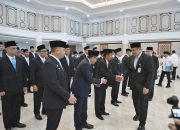 Bobby Nasution Lantik 177 Pejabat, Ingatkan: “Yang Keren Bajunya, Bukan Orangnya”