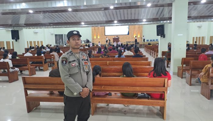 Pengamanan Ibadah Minggu di Tebing Tinggi, Polsek Padang Hulu Pastikan Jemaat Ibadah dengan Tenang