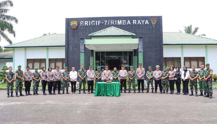 Kapolres Tebing Tinggi Silaturahmi ke Kodim 0204/DS dan Brigif 7/RR: Wujud Soliditas TNI-Polri di HUT TNI ke-80 Tahun