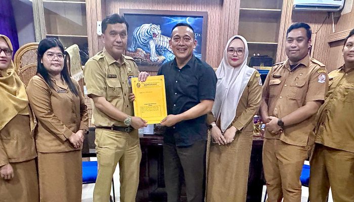 Inspektorat Deli Serdang Serahkan Hasil Audit Dugaan Penyelewengan Pajak ke Kejari