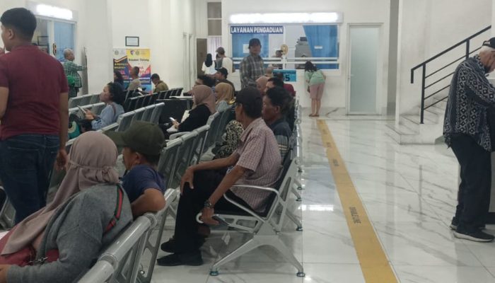 Koperasi Fotokopi Samsat Medan Utara Diduga Jual Materai Bekas, Warga: “Kok Kayak Daur Ulang Pajak, ya?”