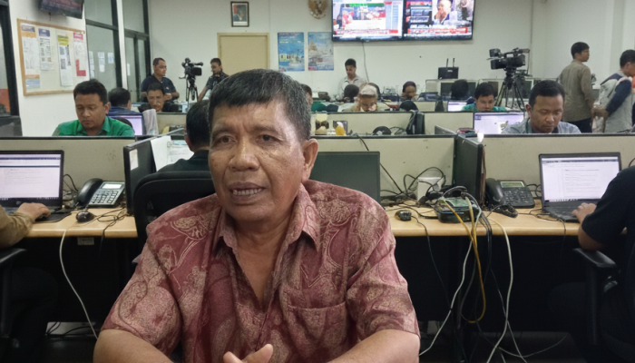 ‎Hen Sihombing Minta DPRD dan DLH Sergai Usut Sumber Lalat di Teluk Mengkudu