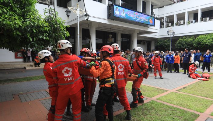 Kaget Dulu, Lega Kemudian: Gempa di Kantor Wali Kota Medan Ternyata Cuma Simulasi