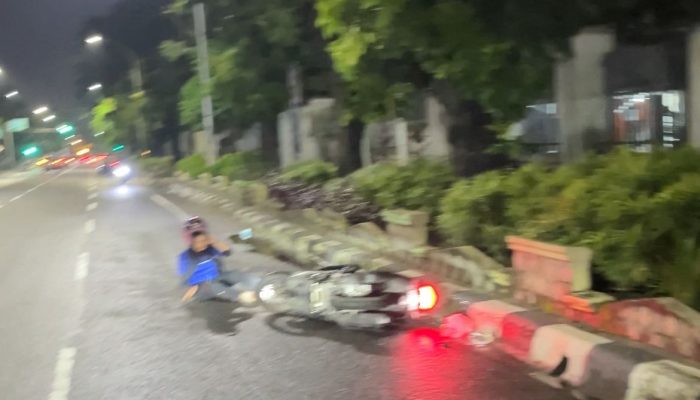 Mitsubishi X Force vs Honda Vario, Lakalantas di Jalan Perintis Kemerdekaan Simpang Timor