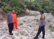 Jalinsum Sipirok–Taput Lumpuh Total Akibat Longsor, Polisi Imbau Pengendara Cari Jalur Alternatif