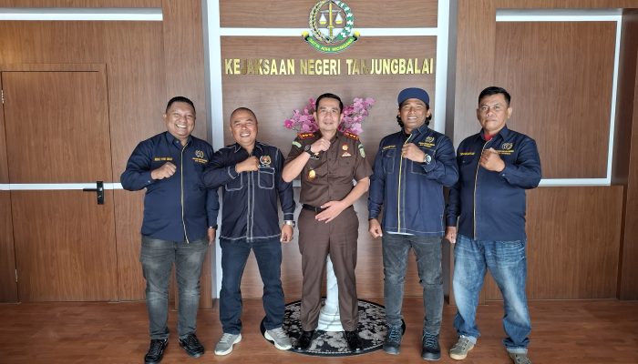 Kejari dan PWI Tanjungbalai Sepakat Perkuat Sinergi Jelang Agenda Besar Desember 2025