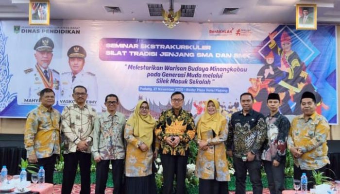 Mayat Bergelimpangan, Bencana Memuncak — Disdik Sumbar Malah Seminar di Hotel: Publik Meradang