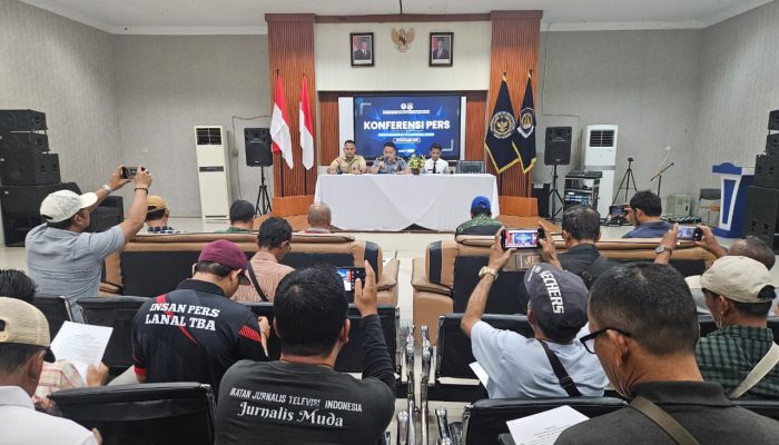 Imigrasi TBA Tegaskan Penanganan Kasus 10 PMI Nonprosedural Sesuai Prosedur