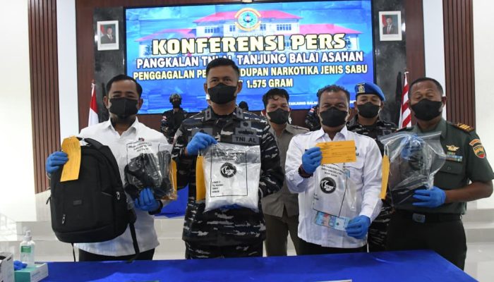 TNI AL Lanal TBA Gagalkan Penyelundupan 1,5 Kg Sabu di Pesisir Bagan Asahan