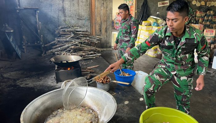 Kodam I/BB Dirikan 12 Dapur Lapangan untuk Layani Warga Terdampak di Sumut