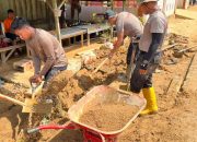 Brimob Bantu Pemulihan Lingkungan dan Air Bersih di Tapanuli Tengah