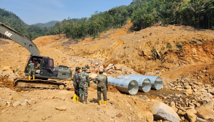 Satgas Gulbencal Kodam I/BB Mulai Pembangunan Jembatan Aramco di Desa Bair