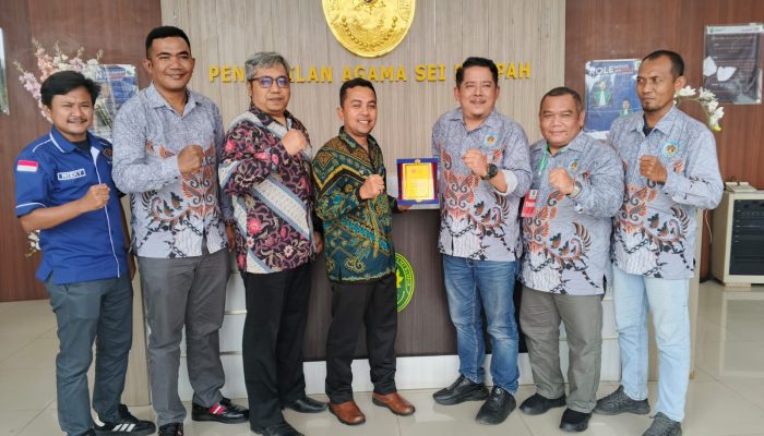 PWI Sergai Sambangi Pengadilan Agama Sei Rampah