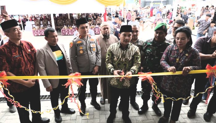 ‎Jadi Ikon Baru Kota Tebing Tinggi, Pusat Kuliner Masjid Agung Resmi Dibuka  ‎