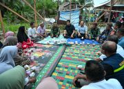Gubernur Sumut Buka Puasa Perdana Ramadan Bersama Korban Banjir Sorkam
