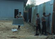 Brimob Bantu Pembangunan Rumah Swadaya dan Fasilitas Sekolah di Tolang Julu