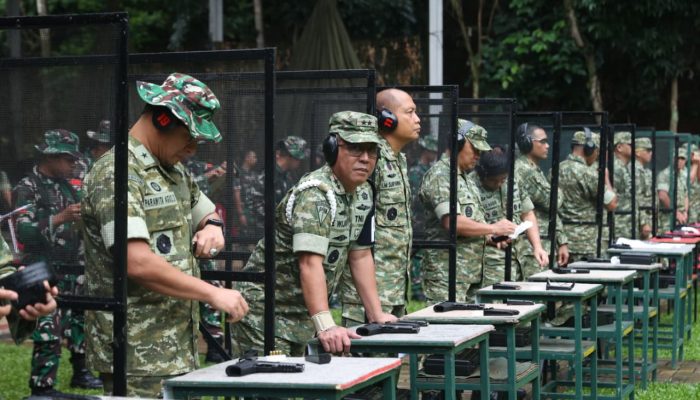 Pemimpin Harus Jadi Teladan: TNI AD Uji Kemampuan Jasmani dan Militer Pati hingga Danyon