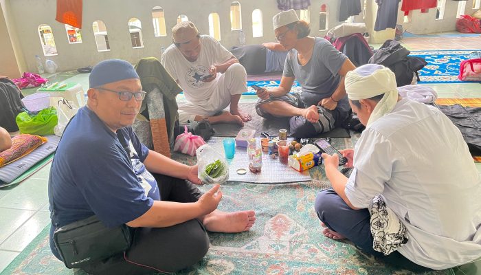 Makan Sirih, Tradisi Nusantara yang Masih Menyala