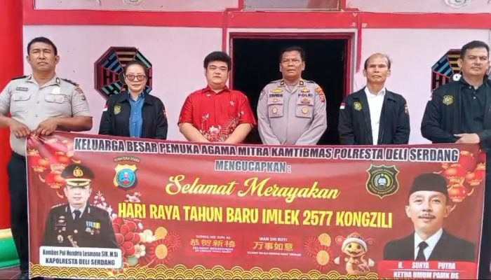 Sambut Tahun Baru Imlek, Polresta Deli Serdang Bagikan Bingkisan dan Pesan Toleransi