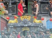 Brimob Lakukan Patroli Humanis saat Perayaan Imlek di Gunungsitoli