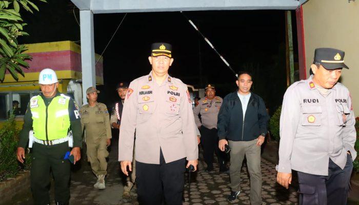 ‎Cegah Maksiat di Bulan Suci, Aparat Gabungan Tertibkan Kafe dan Lapo Tuak di Tebing Tinggi  ‎