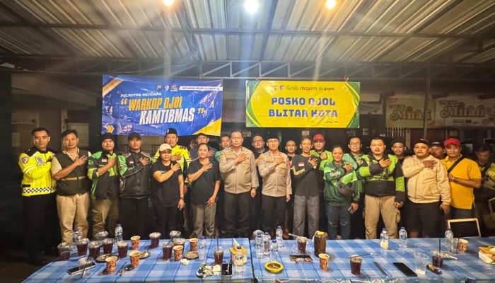 Polres Blitar Kota Sahur Bersama Ojol, Hangatkan Silaturahmi di Bulan Suci Ramadhan
