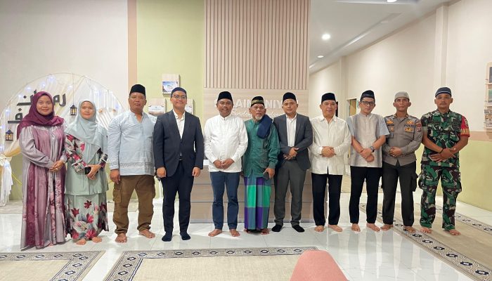 Bupati Darma Wijaya Pimpin Safari Ramadan di Pesantren Sulaimaniyah
