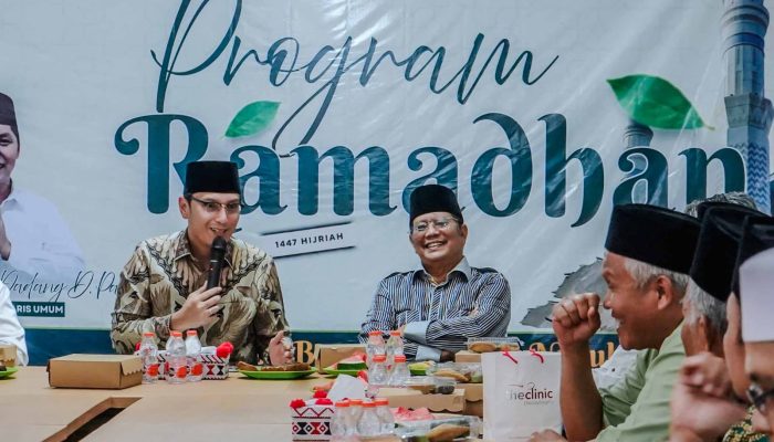 Rico Waas Hadiri Buka Puasa KAHMI Sumut