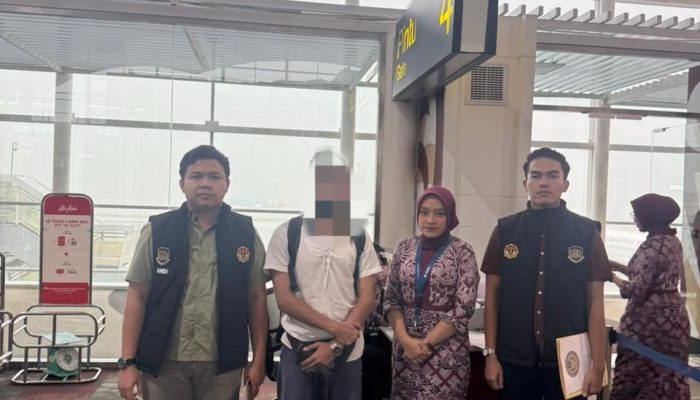 Imigrasi Belawan Deportasi Warga Belgia Karena Langgar Aturan Visa