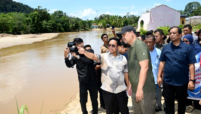 Gubsu Tinjau Sempadan Sungai, Percepat Pembangunan Tanggul dan Hunian Warga