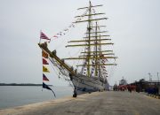 KRI Bima Suci Sandar di Belawan, Wali Kota Rico Waas Promosikan Potensi Medan ke Dunia