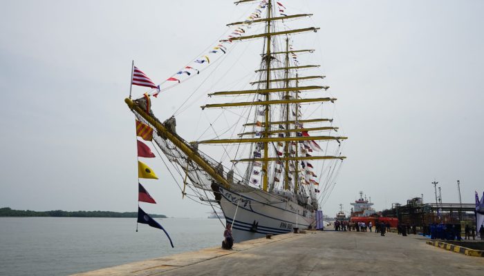 KRI Bima Suci Sandar di Belawan, Wali Kota Rico Waas Promosikan Potensi Medan ke Dunia