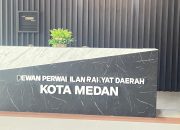 Huruf Timbul Akrilik Gedung DPRD Kota Medan Copot, Luput dari Perhatian Pejabat