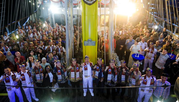 Hadiri Deck Reception ASEAN Plus Cadet Sail 2026, Rico Waas Kenalkan Medan sebagai Kota Multikultural