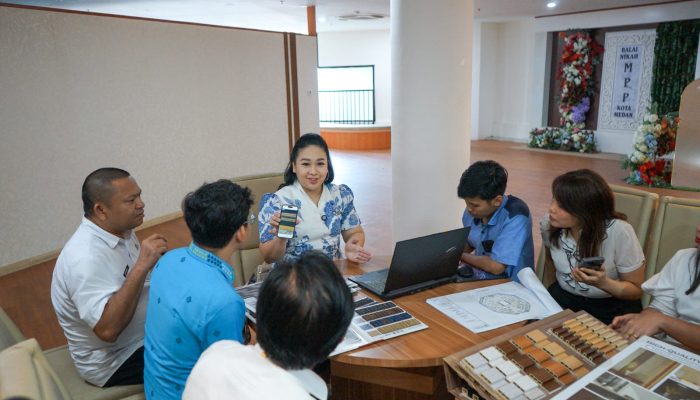 Airin Rico Waas Pastikan Dekranas Mall Medan Tampil Berkelas