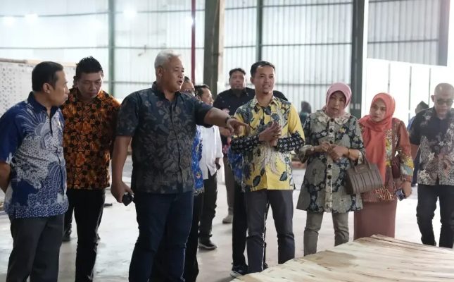 Komisi IV DPRD Kabupaten Blitar Intensifkan Pengawasan Ketenagakerjaan Lewat Kunjungan ke Perusahaan