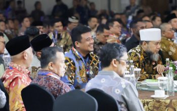 Terobosan Tata Kelola Keuangan, Bobby Nasution Raih Penghargaan Creative Financing dari Mendagri