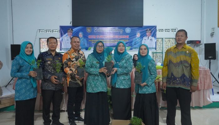 TP PKK Asahan Bina Desa Rahuning Menuju Lomba Tertib Administrasi