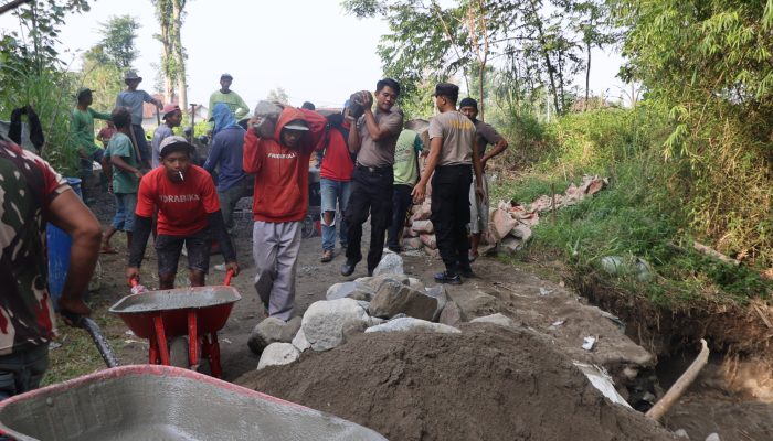 Progres Jembatan Merah Putih Presisi di Udanawu Blitar Capai 75 Persen, Warga Sambut Antusias